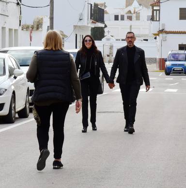 Familiares y Amigos dan el ultimo adios a la madre de Paz Padilla en Cadiz