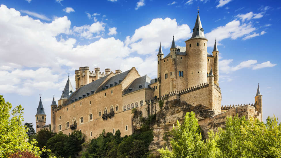 Eligen dos castillos españoles entre los más bonitos del mundo