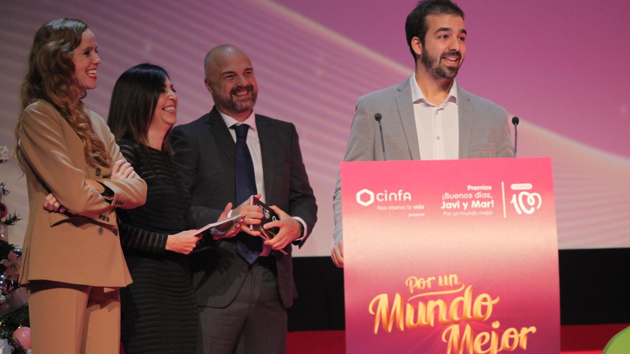 Guillermo Martínez, Premio Cinfa '¡Buenos días, Javi y Mar!' Por un mundo mejor