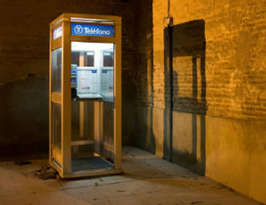 Las cabinas telefónicas ya no son lo que eran