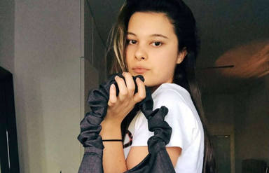 Manuela Sánchez, la hija de Alejandro Sanz, debuta como diseñadora de moda