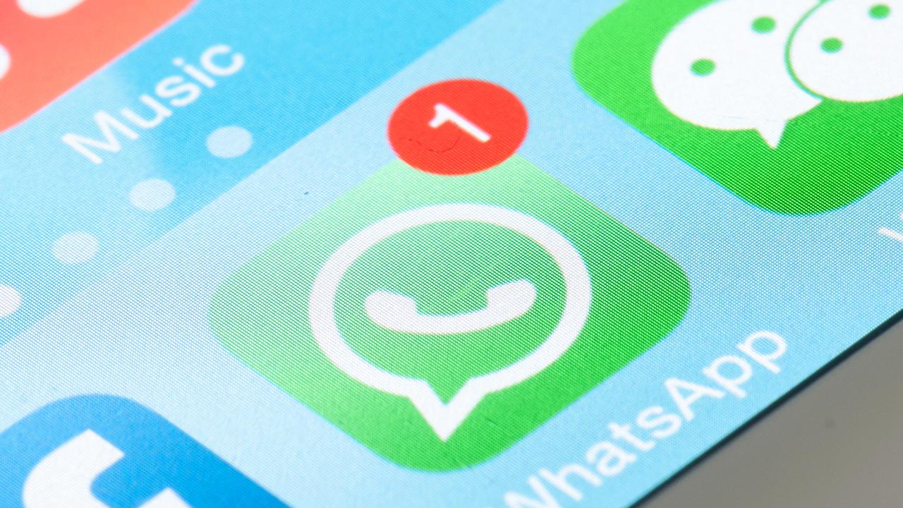 Cómo desconectar de WhatsApp durante las vacaciones para que tu trabajo no sea un incordio