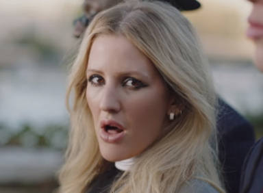 Ellie Goulding acaba de lanzar el videoclip de "Close to me"