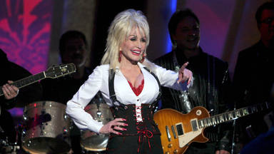 Dolly Parton y su 'Coat of many colors', himno para la lucha contra el hambre