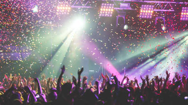 CADENA 100, Rock FM y MegaStar celebran la música con una espectacular verbena