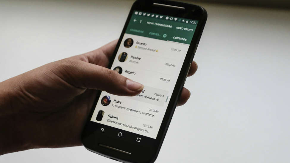 WhatsApp se actualiza: podrás escuchar los audios sin entrar en la conversación