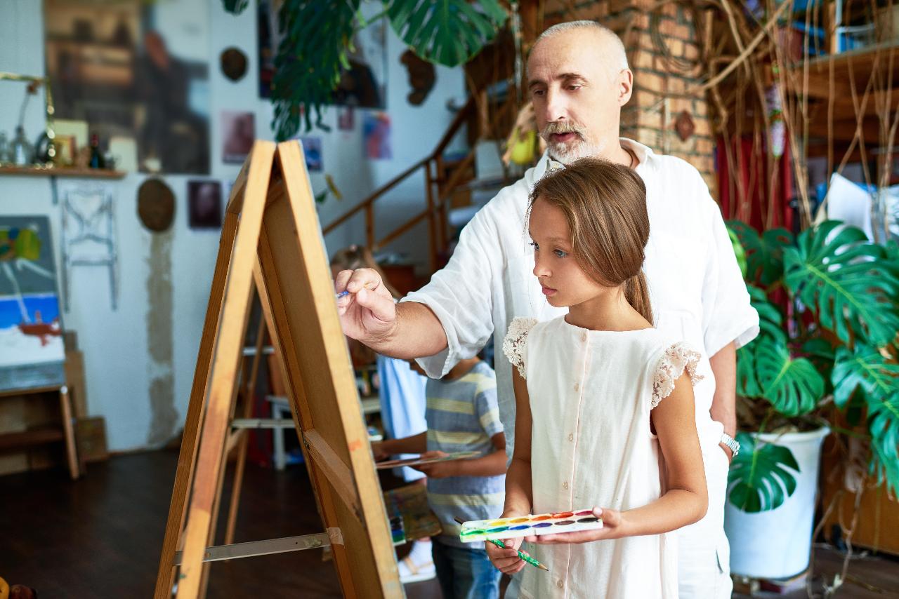 Los niños y Jimeno sobre el arte: "Se sabe que algo es arte porque tiene pintura"