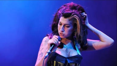 El último concierto de Amy Winehouse en Belgrado (Serbia)
