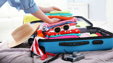 El decálogo para hacer la maleta de vacaciones sin los ''por si acaso''