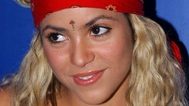 Shakira celebra los 25 años del álbum que le cambió la vida, "Pies Descalzos"