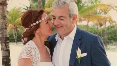 Carlos Sobera y su mujer Patricia el día de su boda en Riviera Maya hace 5 años