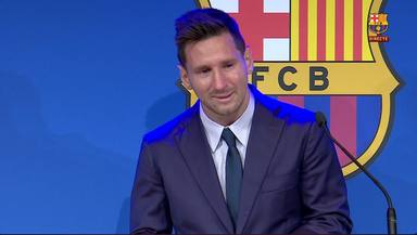Leo Messi no puede contener el llanto en su despedida del Barcelona tras 21 años en el club culé