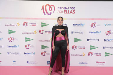 Lorena Gómez en el photocall de CADENA 100 Por Ellas 2023