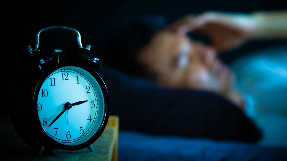 Tres prácticos trucos para dormir rápido y bien