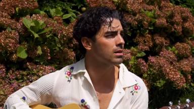 Joe Jonas aclara las indirectas de su nuevo álbum