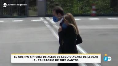 Ana Obregón y Alessandro Lequio en su llegada al cementerio para despedir a su hijo Álex