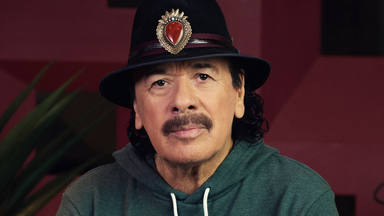 El legendario Carlos Santana ha puesto fecha a su próximo álbum y estrena 'Move'