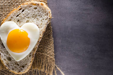 Tomar un huevo al día no sube los niveles de colesterol en sangre