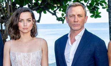 Ana de Armas y Daniel Craig, protagonistas de James Bond No Time To Die