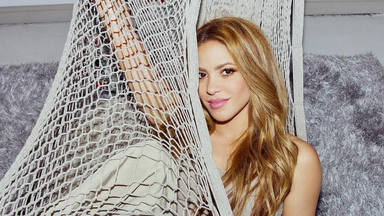 El reproche de los fans de Shakira a la cantante, que no para de desvelar detalles de su nuevo álbum