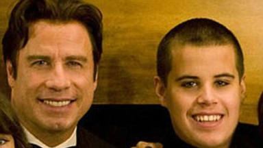 Travolta y hijo Jett