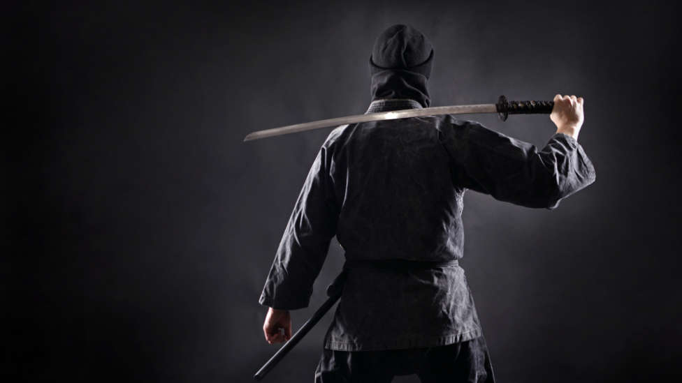 La última moda en Japón es comer en un restauranre ninja