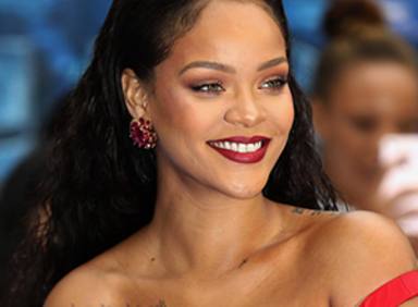 Rihanna está trabajando en 2 álbumes