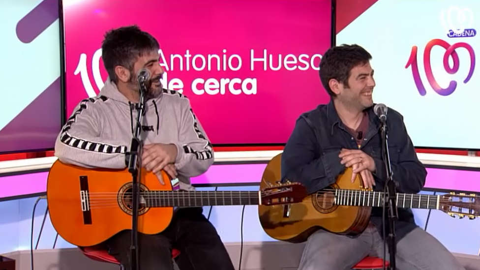 Estopa celebra sus 20 años en la música en 'Antonio Hueso de cerca': “Nunca imaginamos tener tanto éxito”