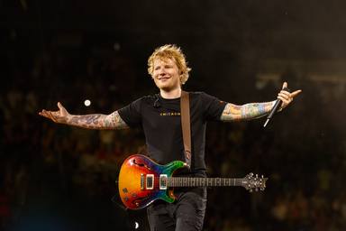 Ed Sheeran actuando en Chicago