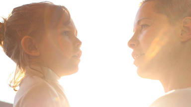 Soraya y su hija Manuela protagonistas del videoclip de "Contaré hasta diez"