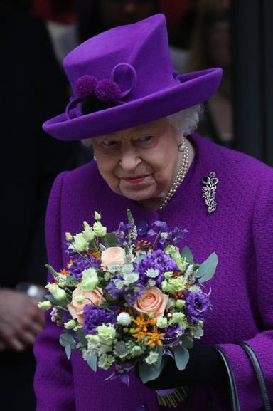 La reina Isabel II preocupa su salud por el coronavirus