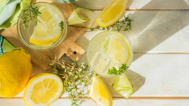 Agua con limón en ayunas