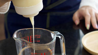 Echa salsa de yogur al café en vez de leche condensada y se hace viral