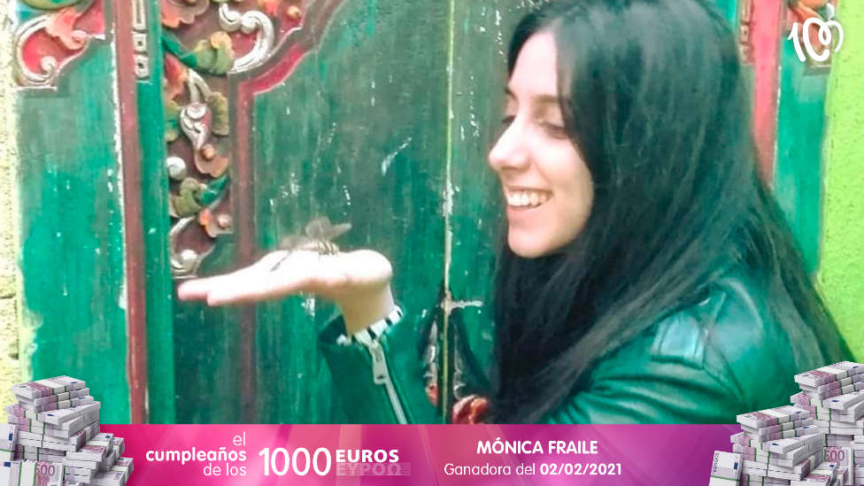 Mónica es la ganadora de 1.000 euros: "Lo escucho todos los días y casi no podía creérmelo"
