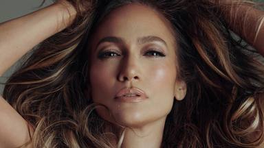 Jennifer Lopez muestra la portada de su próximo y esperado disco, 'This is me... now'