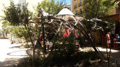 'Esta es una plaza', un escondite de aire fresco en el centro de Madrid