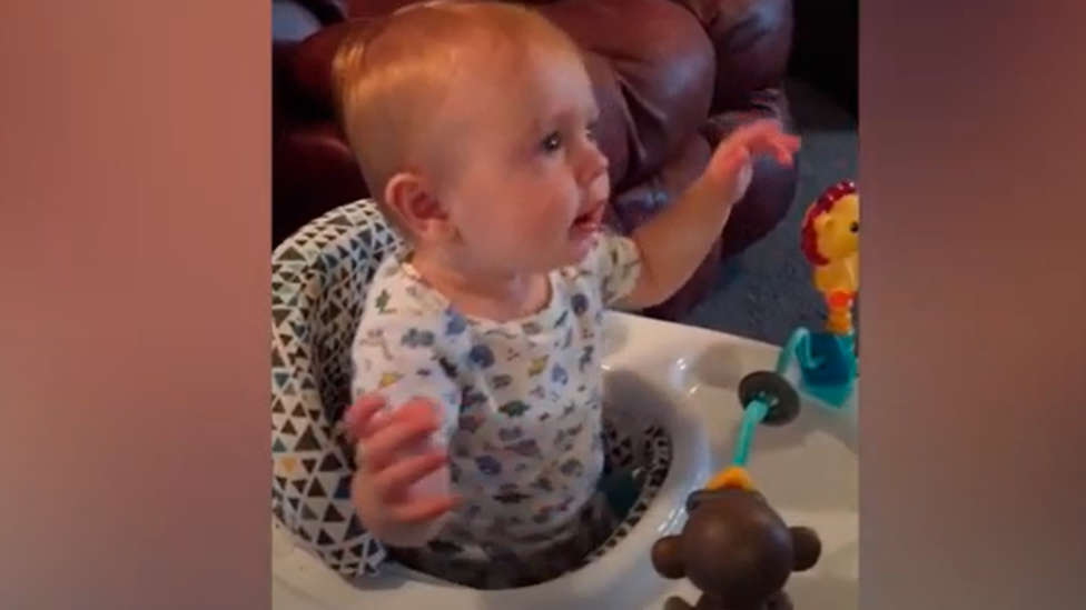¿Cómo calmar el llanto de un bebé?