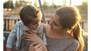 La odisea de Natalia Sánchez para disfrazar a su hija Lia por primera vez