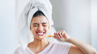 No lavarse los dientes todos los días podría suponer un grave riesgo para tu salud: el preocupante motivo