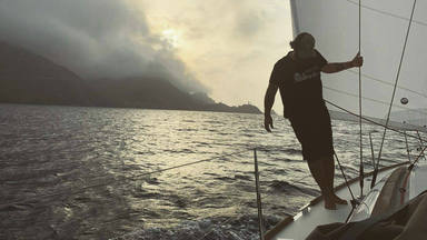 Antonio Orozco capitán de barco para cumplir el sueño de surcar 2600 km de travesía