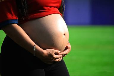 Consumir Aceite de Oliva Virgen Extra en el embarazo ayuda a tener bebés más sanos