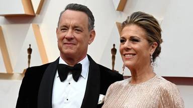 Tom Hanks y su mujer en los Oscars