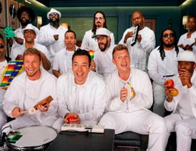 Backstreet Boys y su video más viral con instrumentos de juguete