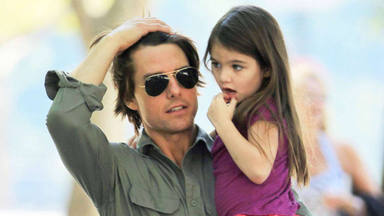 Así es Suri Cruise la hija de Tom Cruise que actualmente se estrena en el mundo 'Influencer'