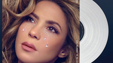Shakira comparte un emotivo momento con sus fans: el 'unboxing' de 'Las mujeres ya no lloran' que esperábamos