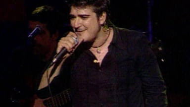 Antonio Orozco recuerda su canción 'El viaje' de 2001