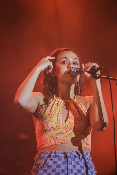 Susana Cala, invitada especial en el show d Morat en el Concert Music Festival
