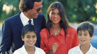 Julio Iglesias con sus hijos en su infancia