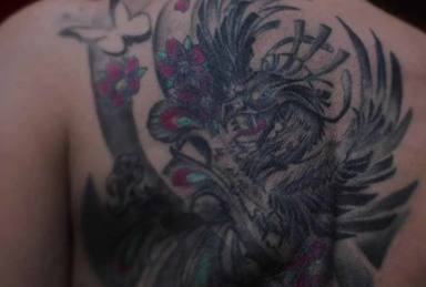 La verdad que hay detrás del gran tatuaje que tiene Rocío Carrasco en su espalda: Era un unicornio