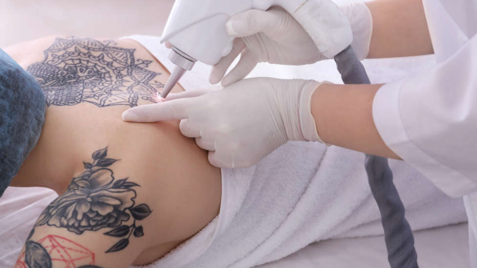 ¿Te gustaría saber cómo te quedaría un tatuaje?